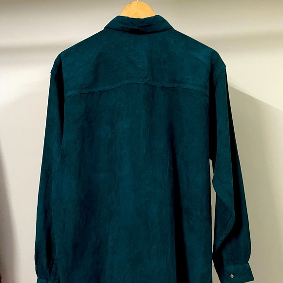 CHIC AUTHENTIC CORDUROY PEACOCK 🦚 GREEN CASUAL SHIRT FOR MEN’S & WOMEN’S - Picture 3 of 5